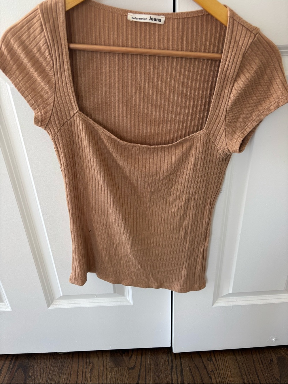 Reformation bardot beige top size small